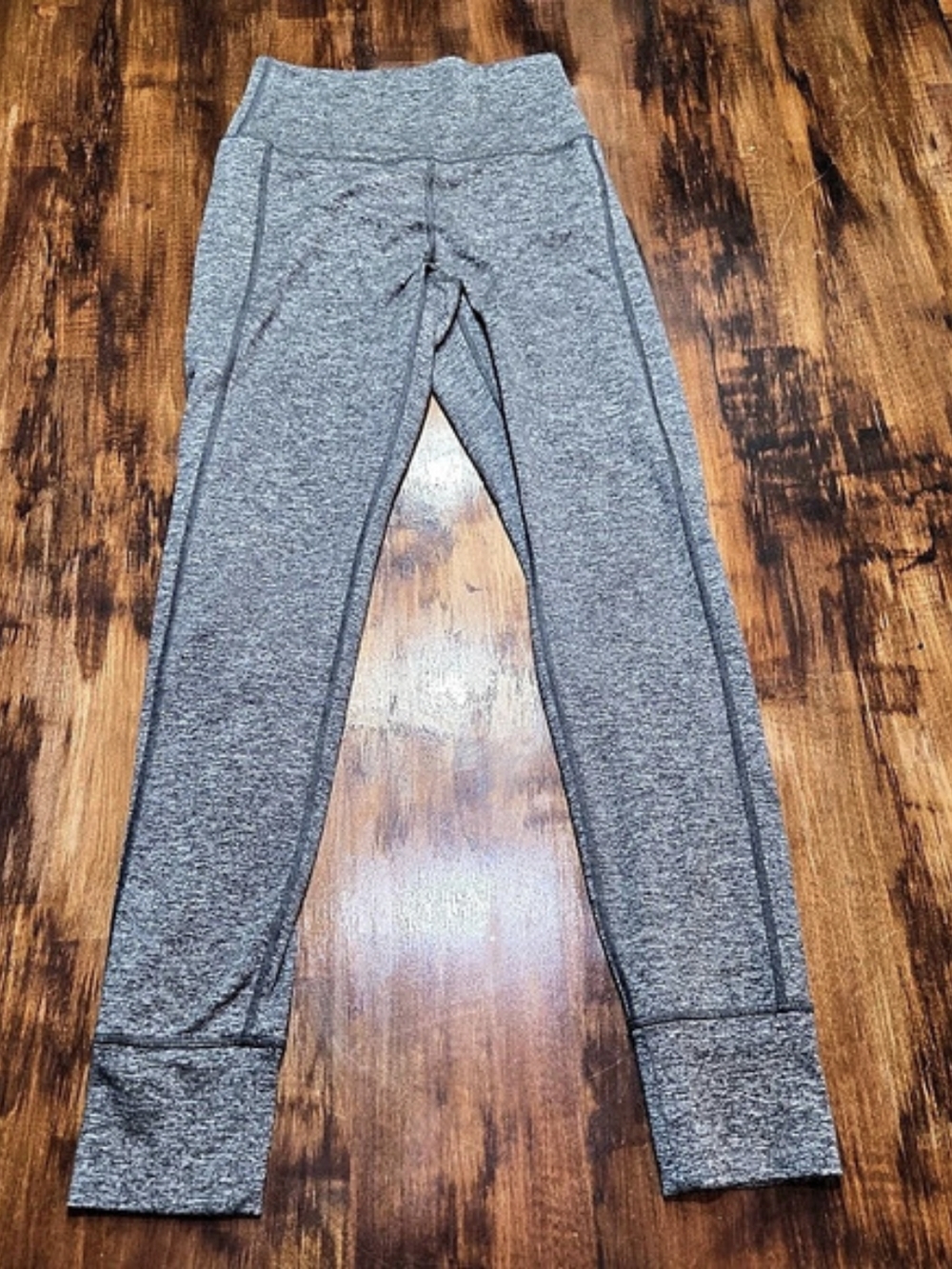 Offline by Aerie Warmup Legging High Rise Leggings in Gray Size Small Like New